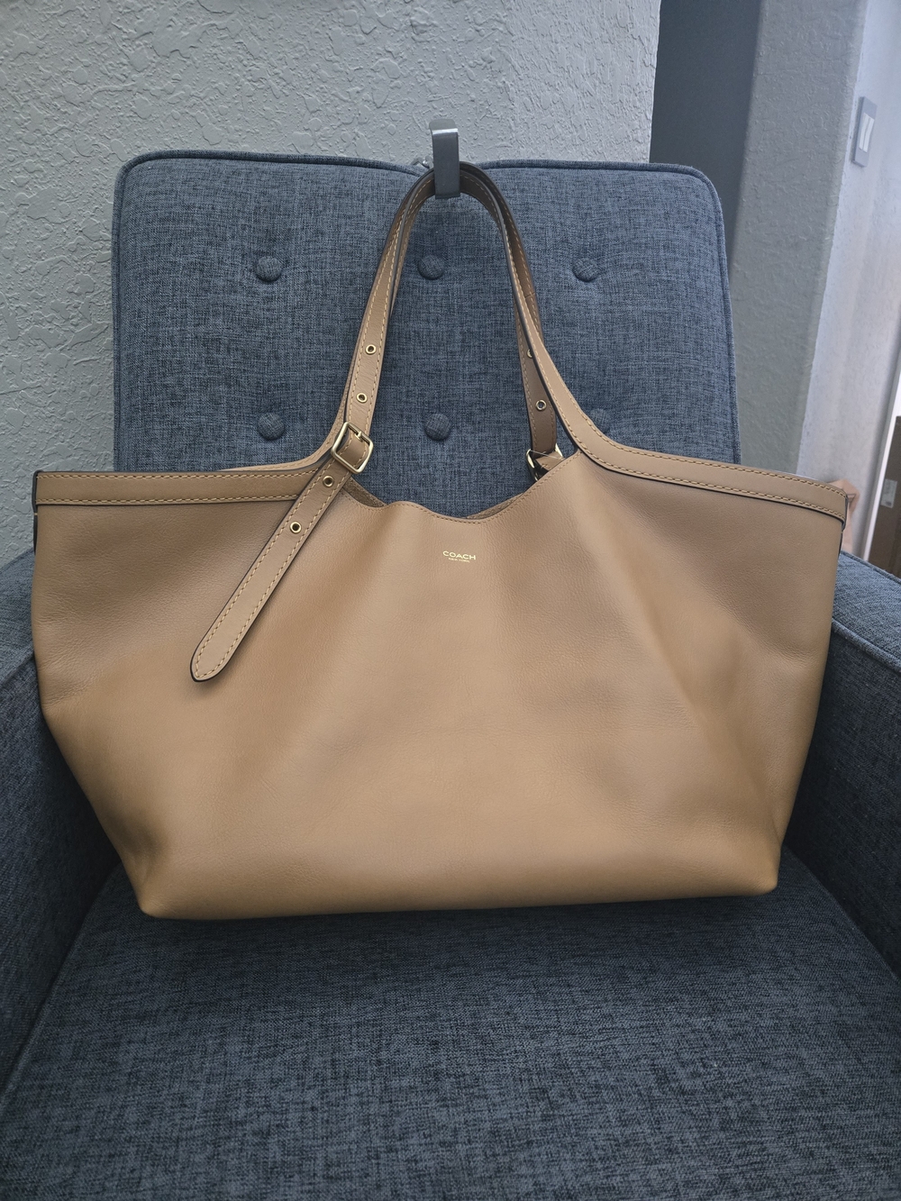 COACH Gramercy Leather Tote Bag - Honey Brown